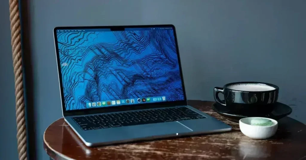 Apple MacBook Air M4